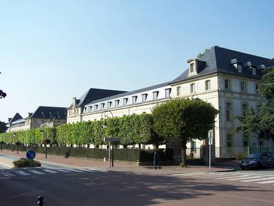 Saint-Cyr-L'école (78210)