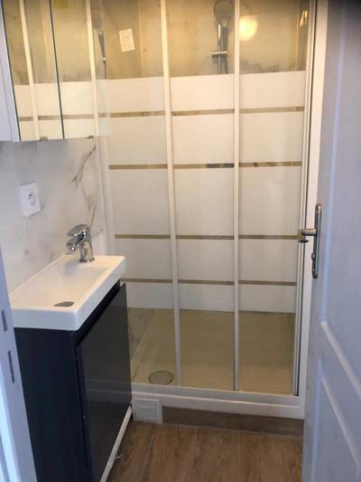 Champs-Sur-Marne, Colocation