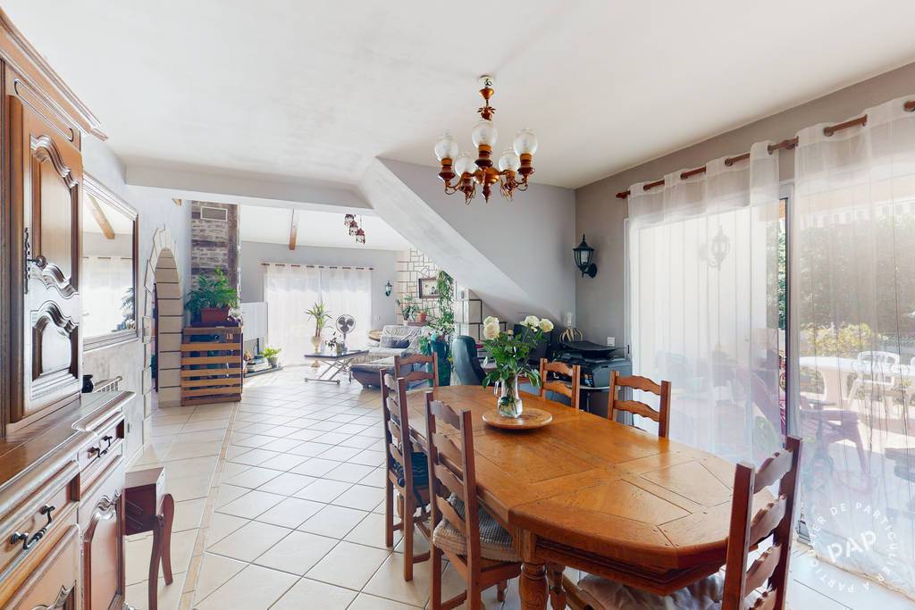 Vente maison 218 m² SaintPierreDuMont 218 m² 400.000