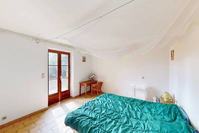 Maison À Osani