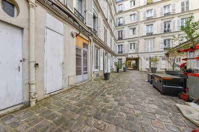 Paris 18E