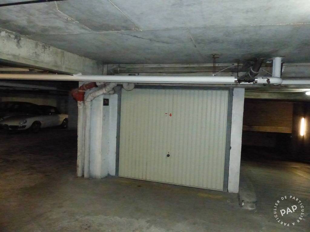 Location Garage, parking Paris 15E  151&nbsp;&euro;