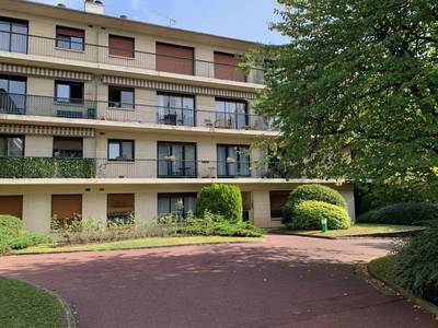 Nogent-Sur-Marne (94130)