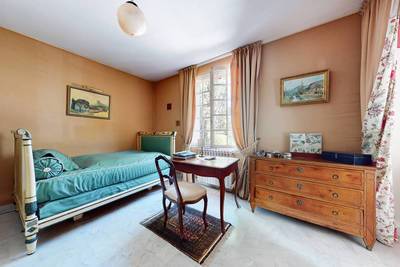 La Tour-D'aigues (84240)