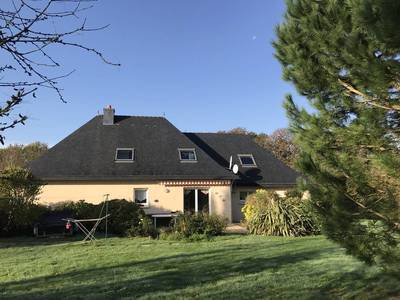 Pluméliau (56930)
