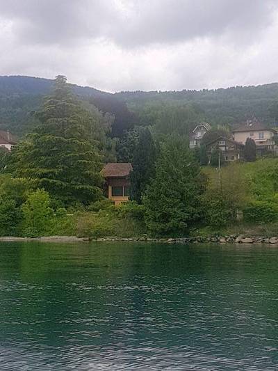 A 2 Mn De Evian-Les-Bains