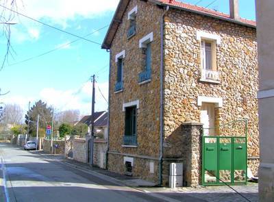 Maurecourt
