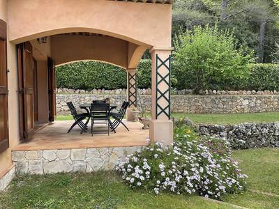 Cabris (06530)