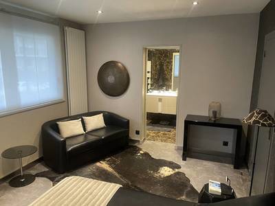 Neuilly-Sur-Seine (92200)