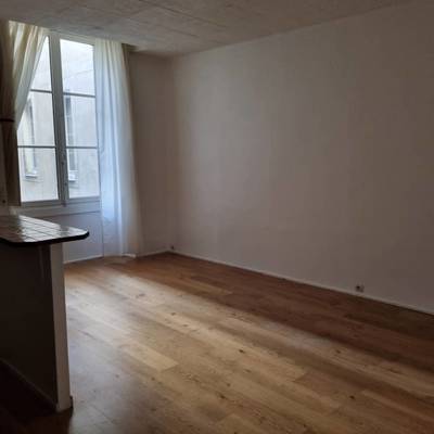 Nantes (44000)