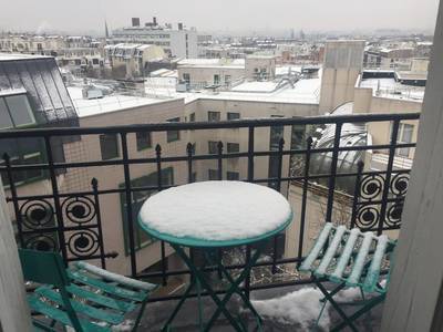 Paris 20E Avec Balcon Vue Sur Paris