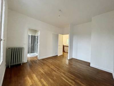 Saint-Ouen-Sur-Seine (93400)