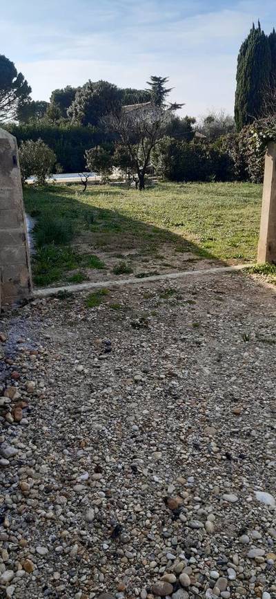 Morières-Lès-Avignon (84310)