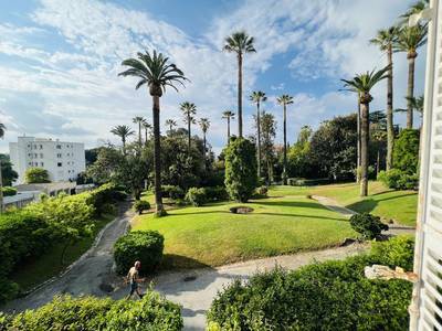Cannes (06400)