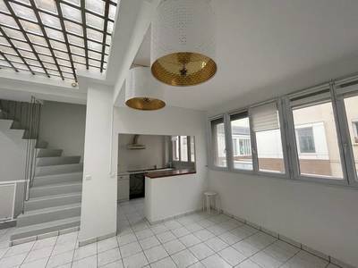 Issy-Les-Moulineaux (92130)