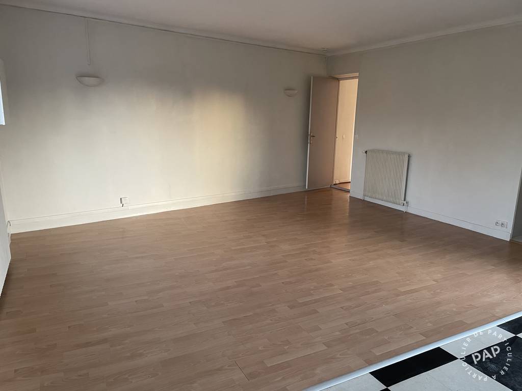 Location immobilier 910&nbsp;&euro; Saint-Forget (78720)