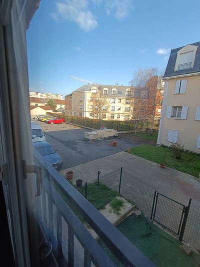 Épinay-Sur-Seine (93800)