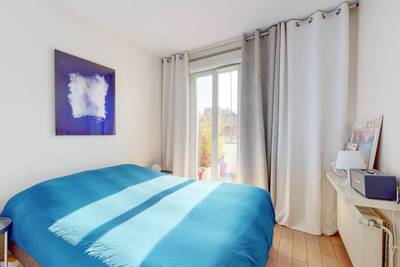 Suresnes (92150)