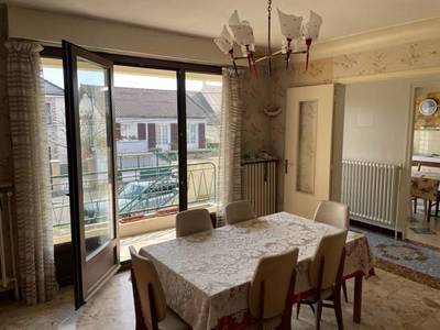 Champs-Sur-Marne (77420)