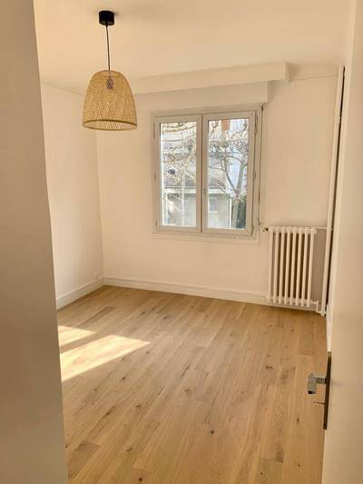 Courbevoie (92400)