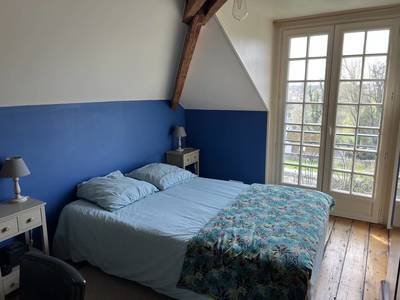 Senlis (60300)