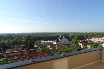 Neyron (01700)