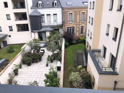 Rouen (76000)