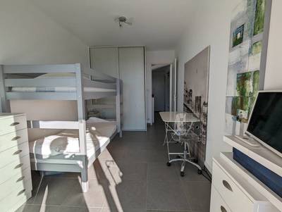 Fréjus (83600)